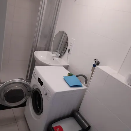 Schoene In Mit Grillplatz Und Balkon Гостевой дом 3*