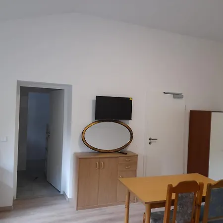 Гостевой дом Schoene In Mit Grillplatz Und Balkon