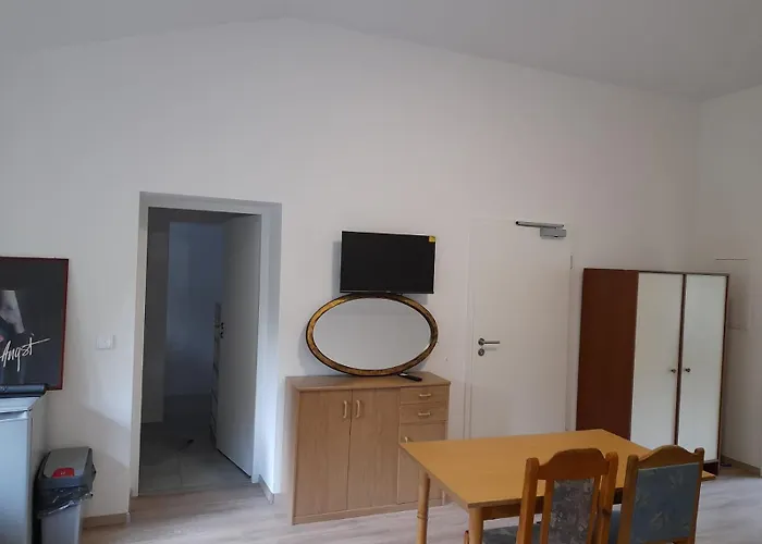 Гостевой дом Schoene In Mit Grillplatz Und Balkon