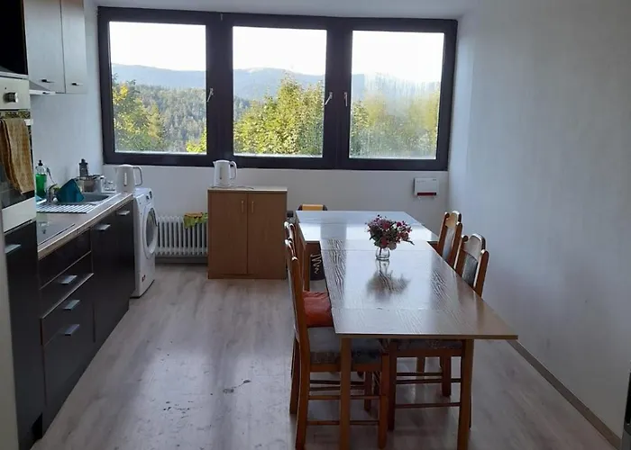 Schoene In Mit Grillplatz Und Balkon 3* Лоберг