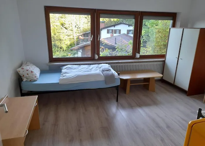 Schoene In Mit Grillplatz Und Balkon 3*